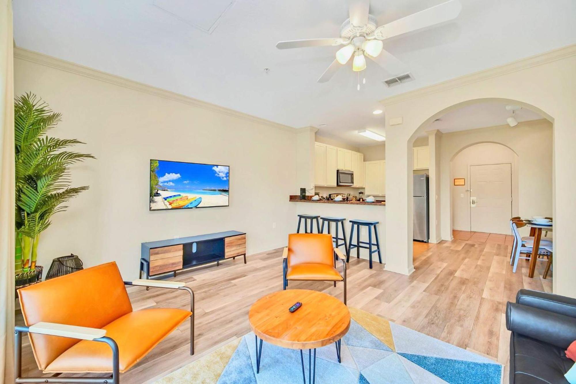Stunning 2Br Condo With Hot Tub And Pool, Near Disney! 奥兰多 外观 照片